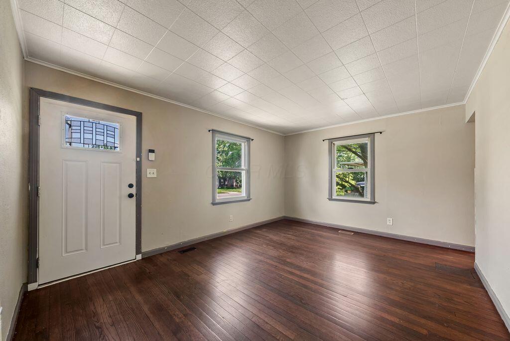 1701 East Dunedin Road Columbus, OH 43224 - Photo 7 of 40 6_1701 Dunedin 10