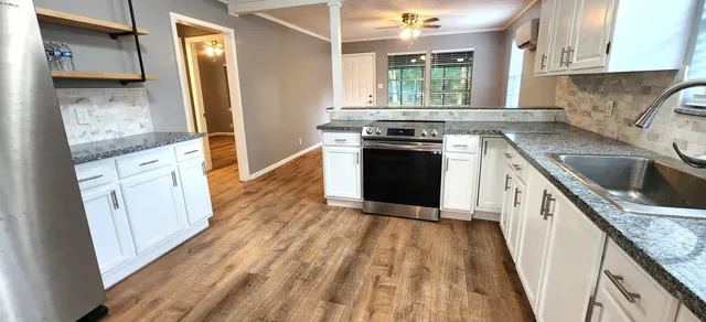 $1,345 | 3749 Lazy River Drive, Sealy, TX 77474