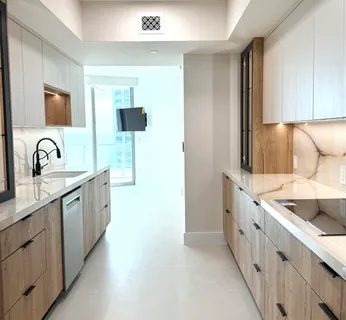 $2,199,000 | 3101 South Ocean Drive, Unit 1807, Hollywood, FL 33019