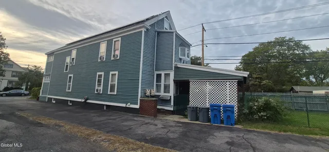 $1,700 | 36 Harris Avenue, Albany, NY 12208