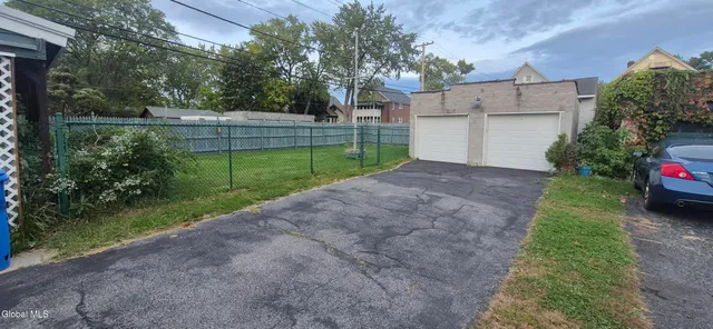 $1,700 | 36 Harris Avenue, Albany, NY 12208