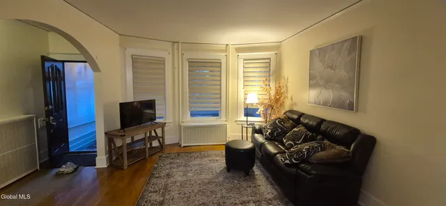 $1,700 | 36 Harris Avenue, Albany, NY 12208