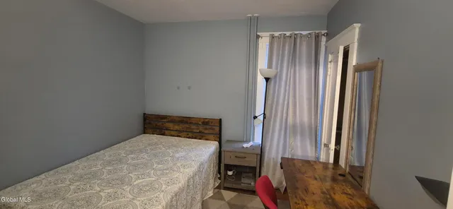 $1,700 | 36 Harris Avenue, Albany, NY 12208