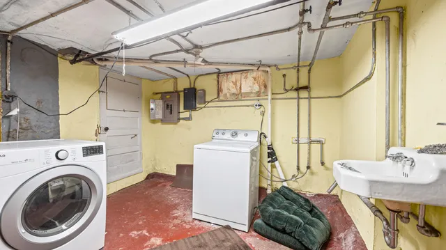 $159,900 | 910 Swift Avenue, Sheboygan, WI 53081