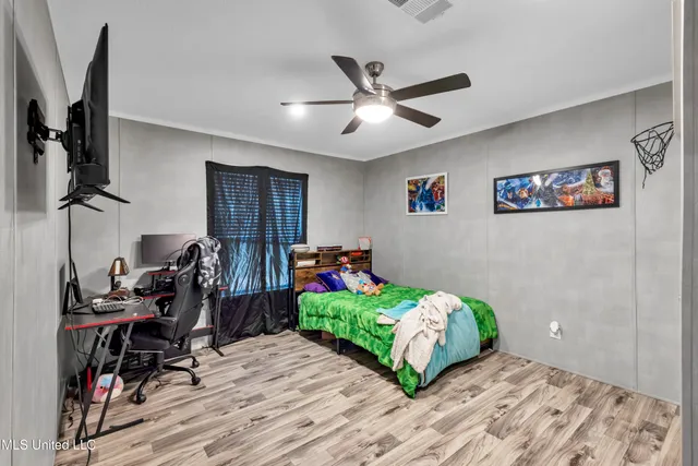 $270,000 | 22280 Road 374, Kiln, MS 39556