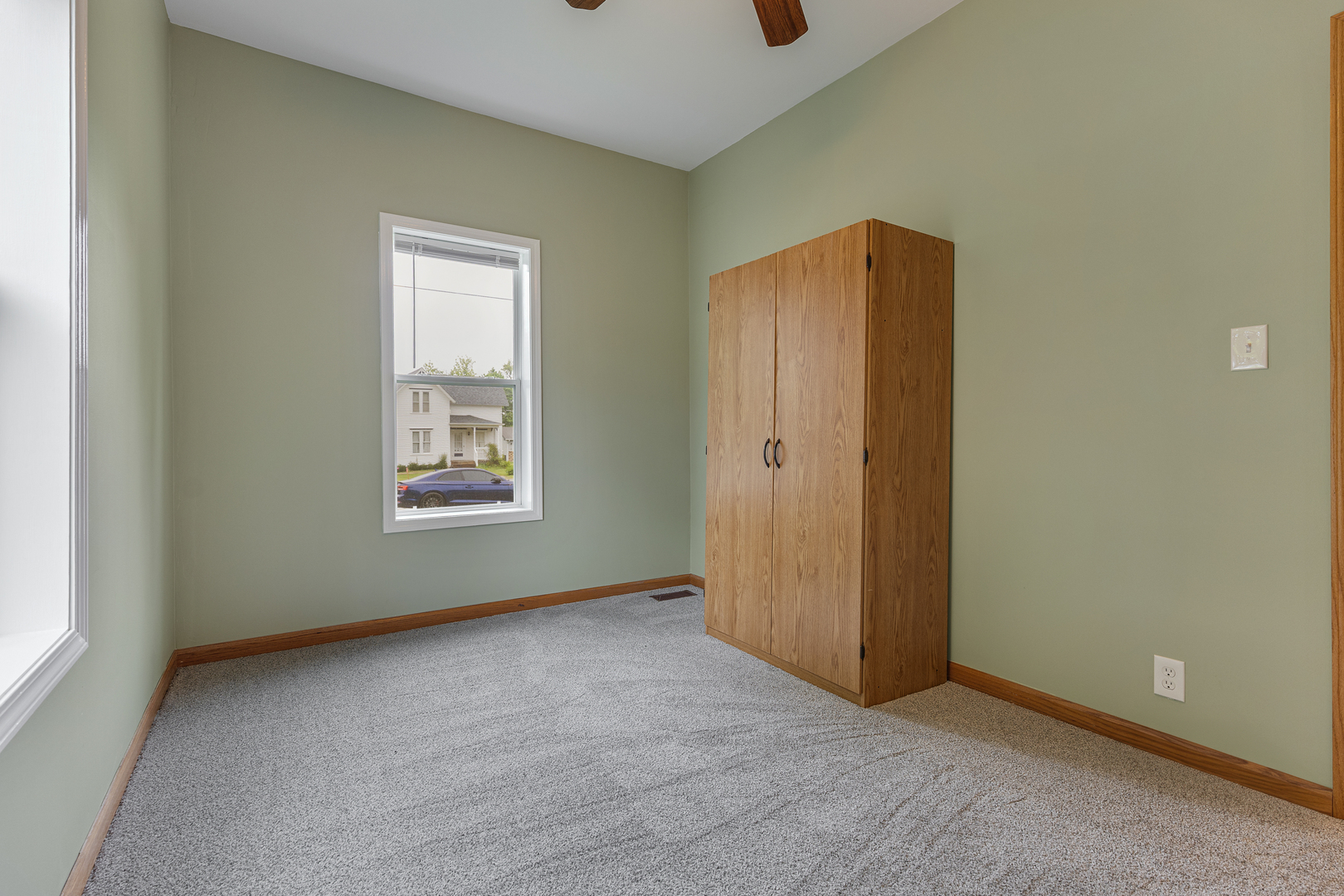11611 Maple Avenue Hebron, IL 60034 - Photo 14 of 23 an empty room with windows