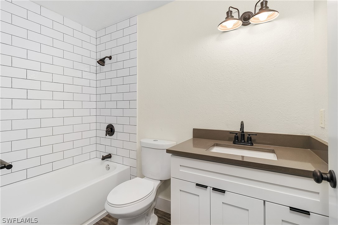 3832 Stabile Road St. James City, FL 33956 - Photo 17 of 25 Gallery Image 17