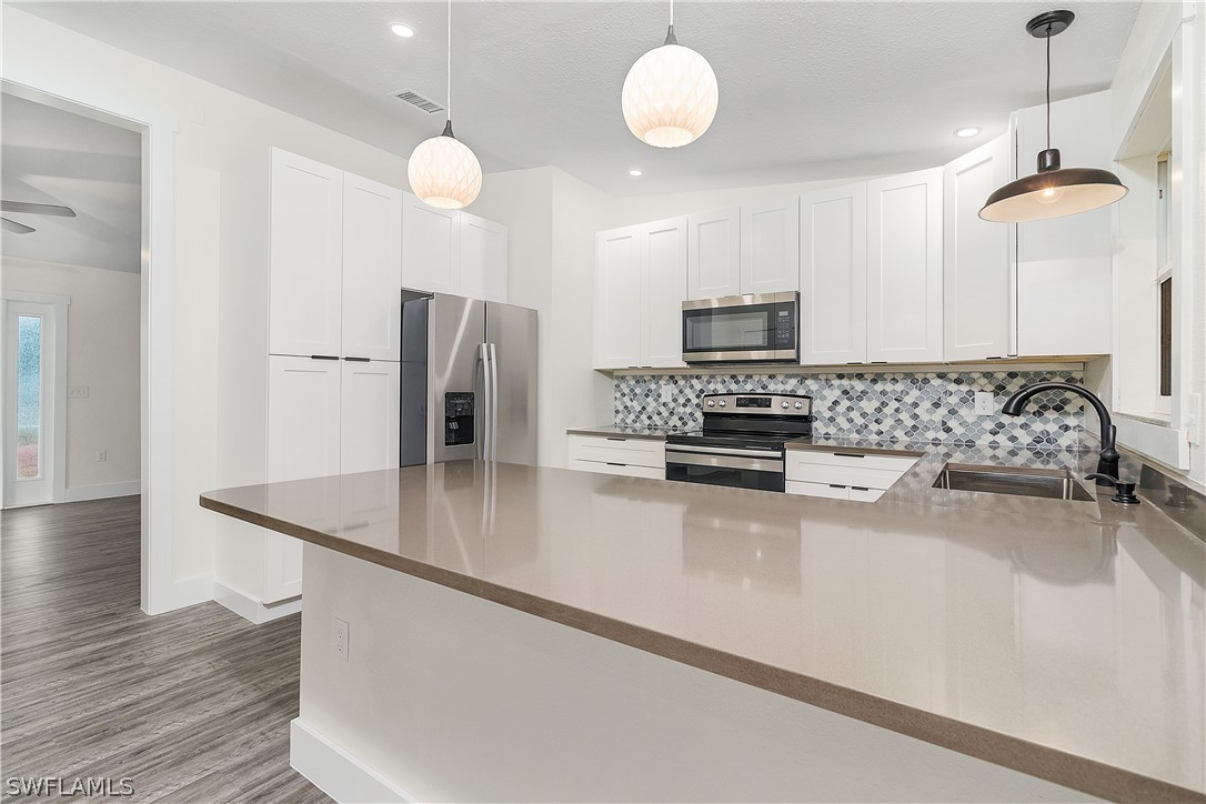 3832 Stabile Road St. James City, FL 33956 - Photo 4 of 25 Gallery Image 4