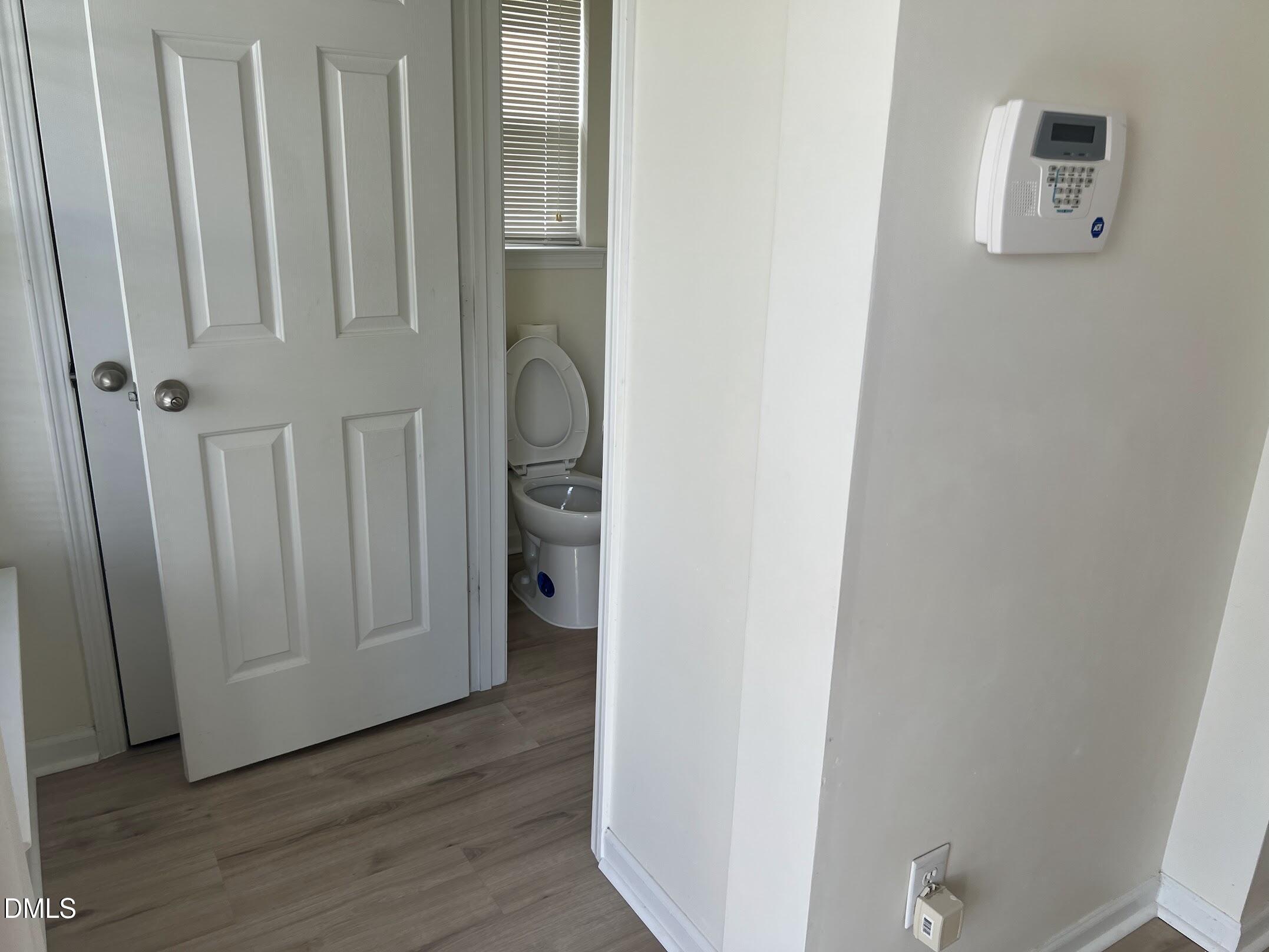 2920 Roundleaf Court Raleigh, NC 27604 - Photo 7 of 42 IMG_9665