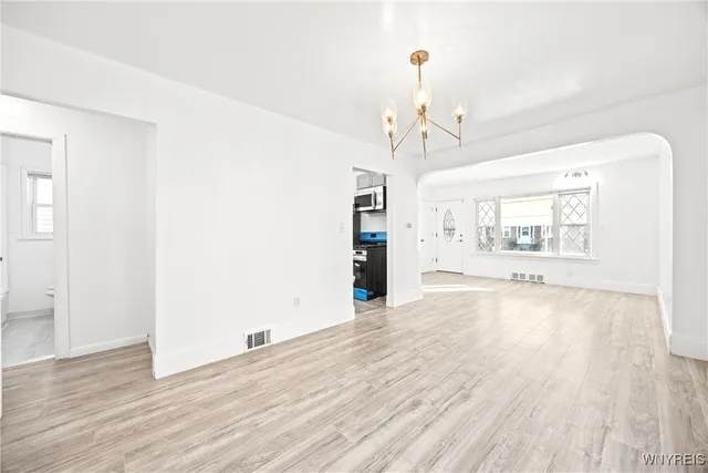 $219,900 | 31 Chadduck Avenue, Buffalo, NY 14207