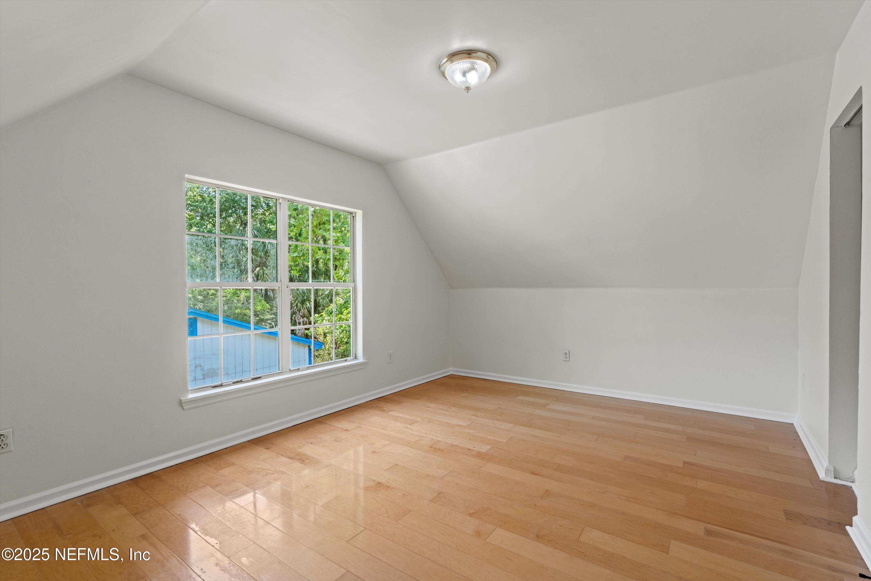 1809 Lakewood Road Jacksonville, FL 32207 - Photo 17 of 39 Bedroom 2