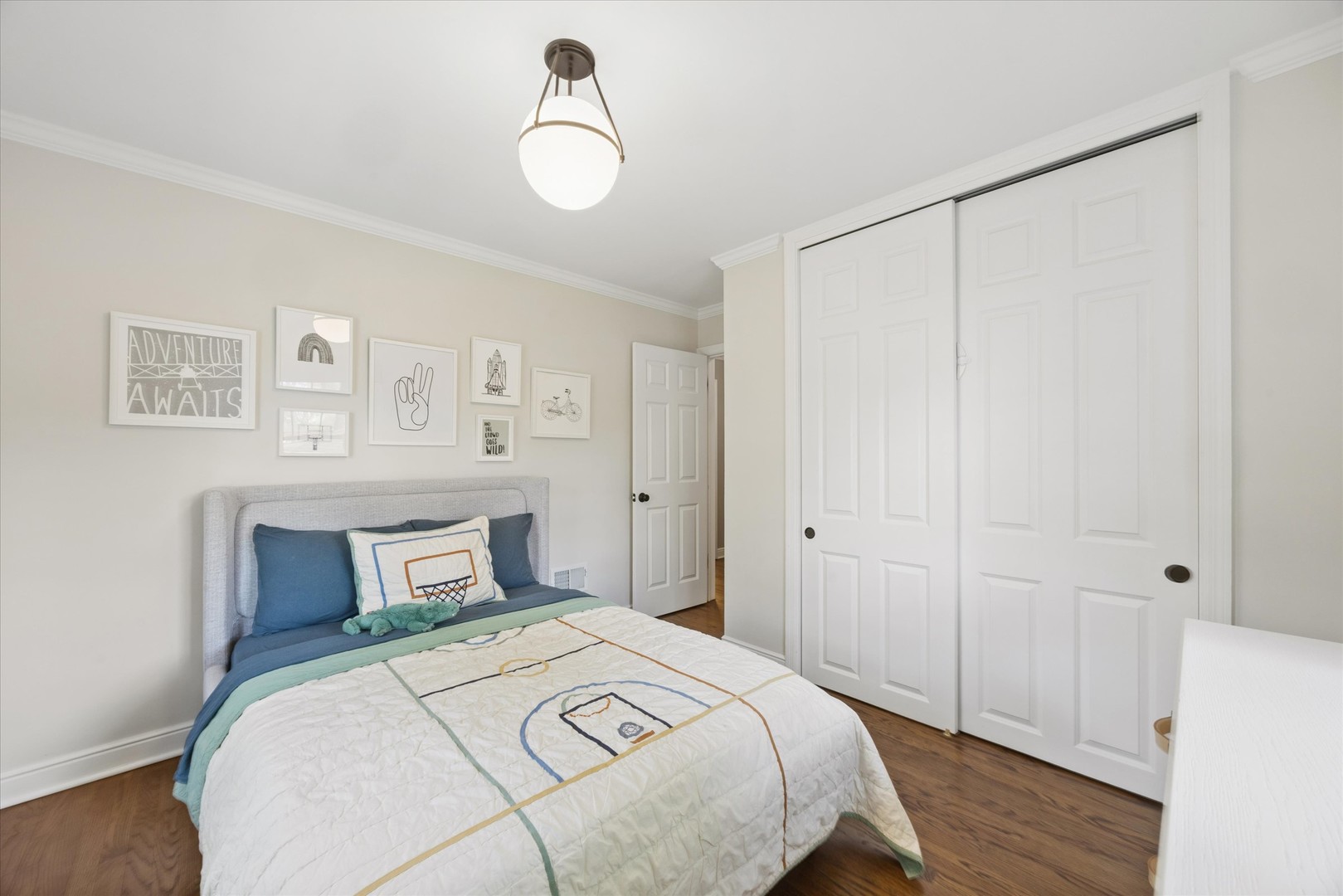 258 Crest Road Glen Ellyn, IL 60137 - Photo 20 of 41