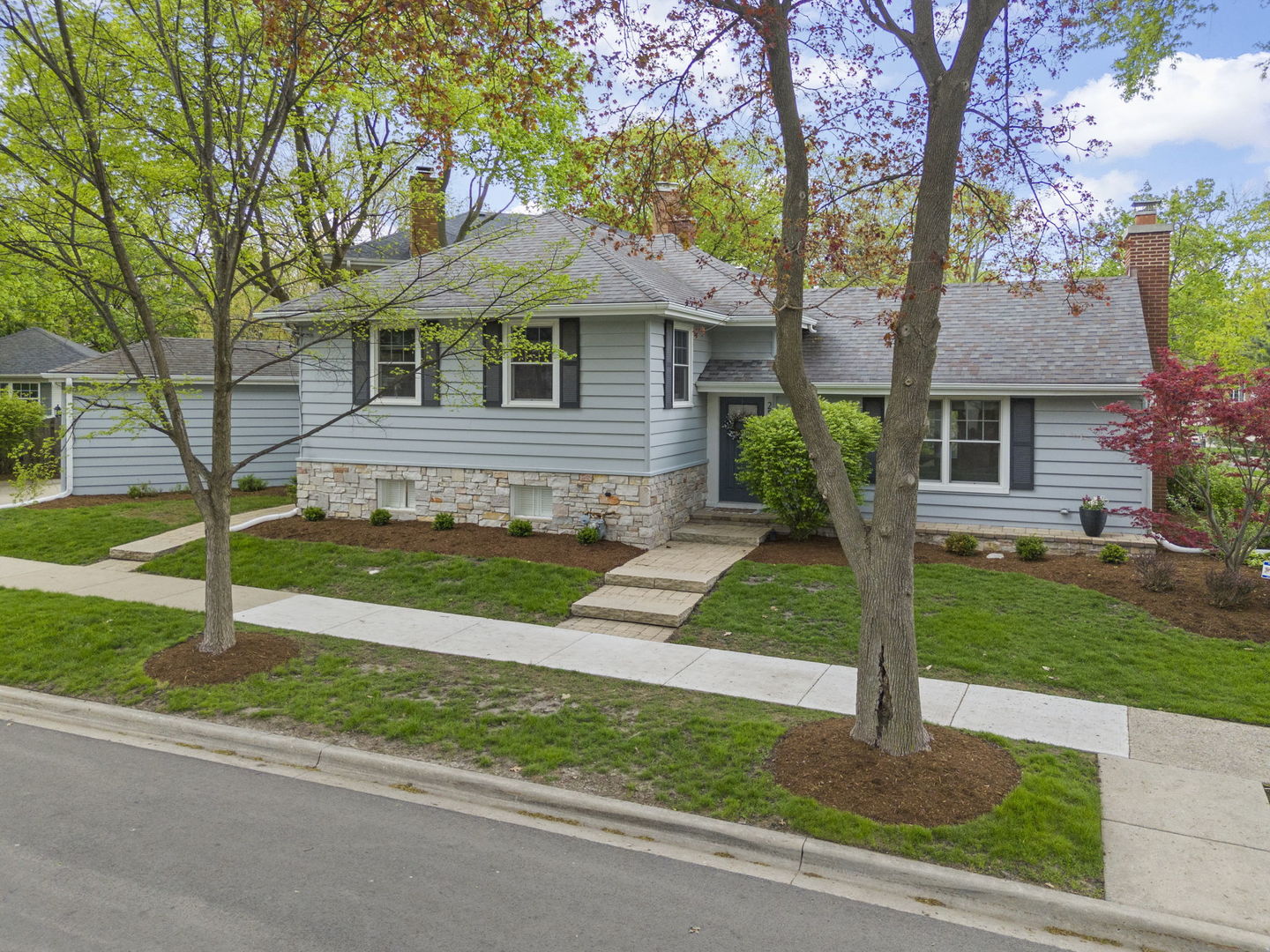 258 Crest Road Glen Ellyn, IL 60137 - Photo 37 of 41