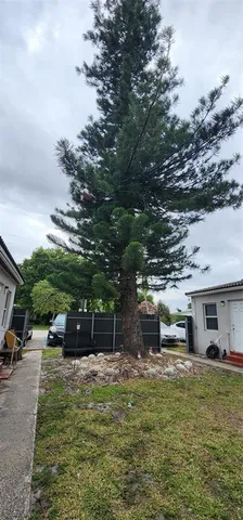 $1,000 | 2707 Lincoln Street, Unit 18, Hollywood, FL 33020