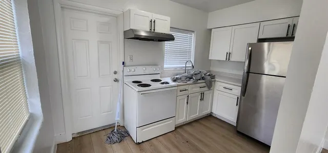 $1,000 | 2707 Lincoln Street, Unit 18, Hollywood, FL 33020