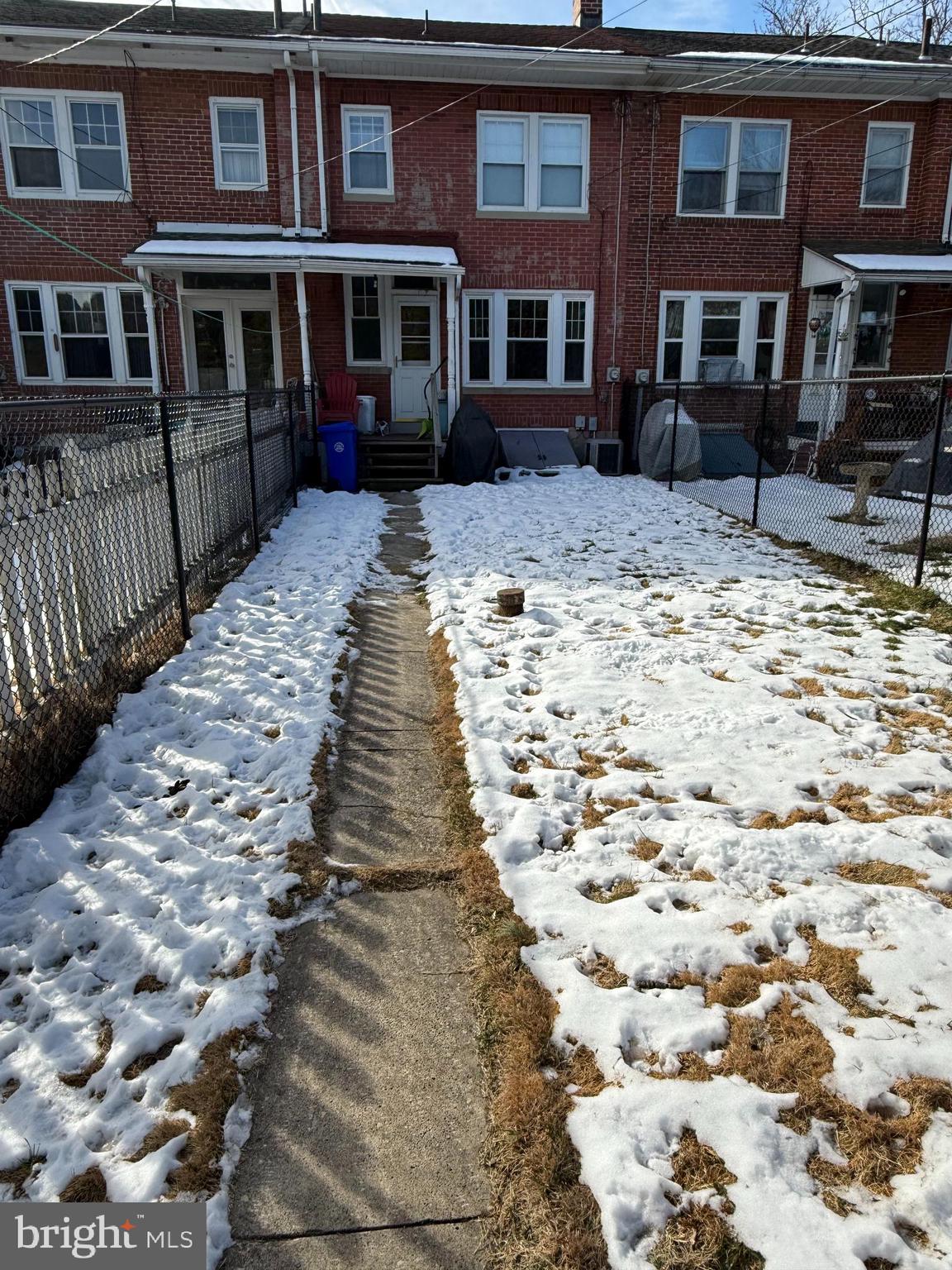 325 Carroll Street Reading, PA 19611 - Photo 4 of 4