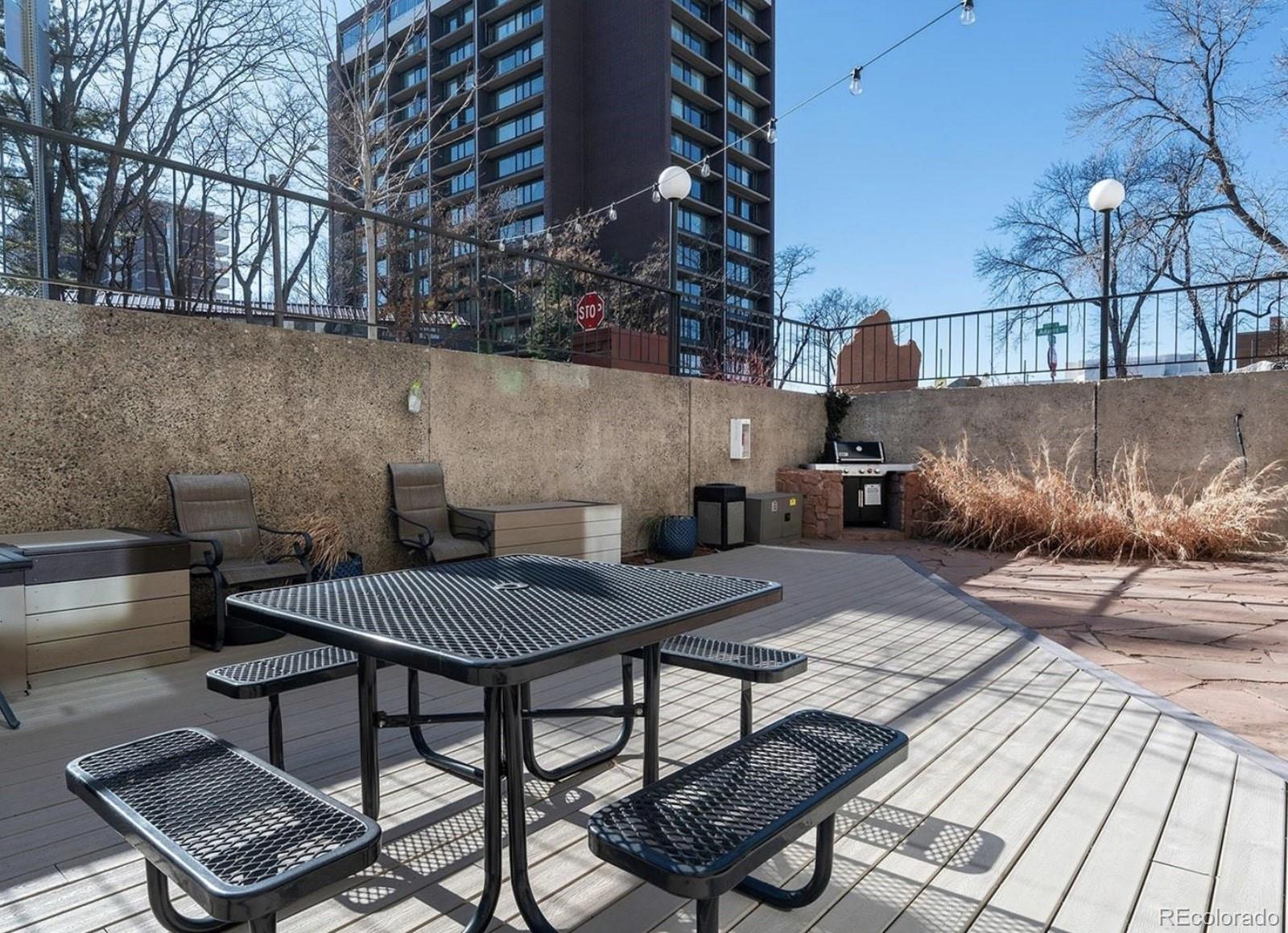 2 Adams Street, Unit 1507 Denver, CO 80206 - Photo 23 of 26