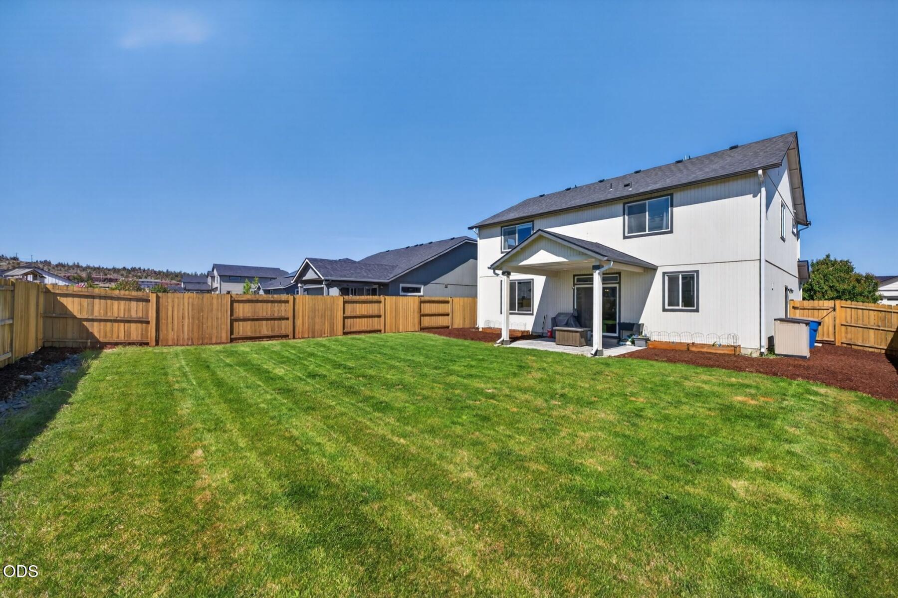 3461 Northwest 9th Street Redmond, OR 97756 - Photo 31 of 42