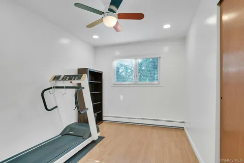 $849,000 | 15 Empire Court, Commack, NY 11725