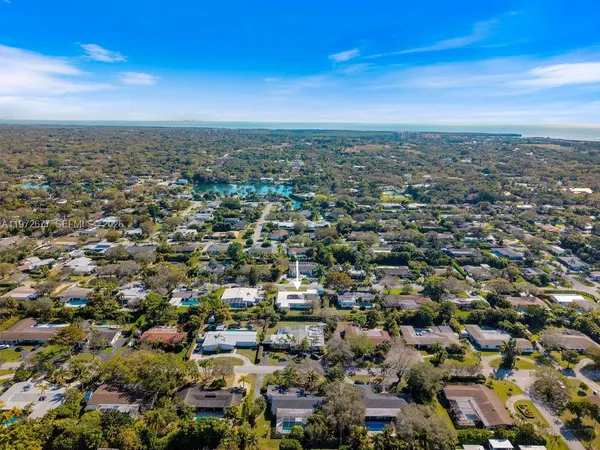 $1,950,000 | 13780 Southwest 73rd Court, Palmetto Bay, FL 33158