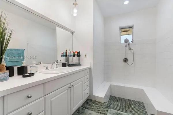 $1,950,000 | 13780 Southwest 73rd Court, Palmetto Bay, FL 33158