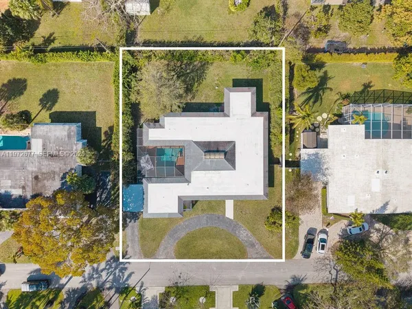 $1,950,000 | 13780 Southwest 73rd Court, Palmetto Bay, FL 33158