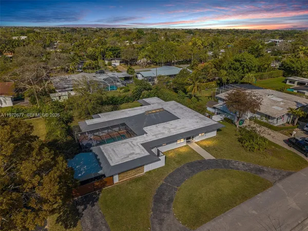 $1,950,000 | 13780 Southwest 73rd Court, Palmetto Bay, FL 33158