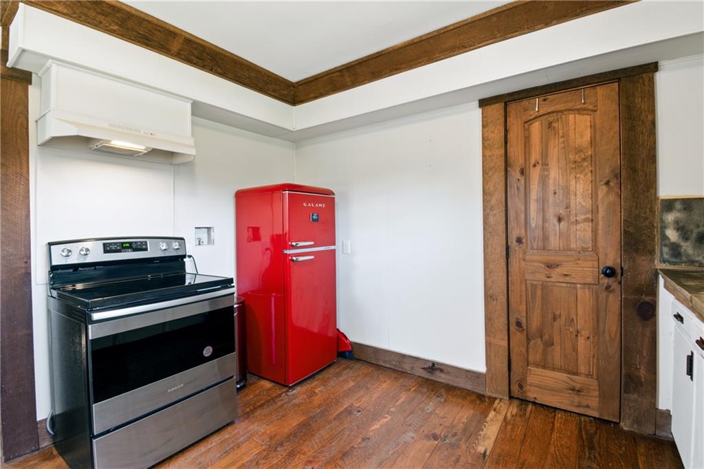 1535 Blue Ridge Drive Blue Ridge, GA 30513 - Photo 8 of 37