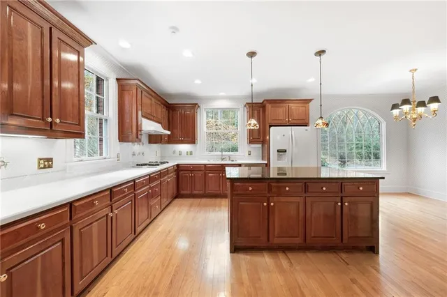 $2,200,000 | 8467 Hearn Road, Chattahoochee Hills, GA 30268