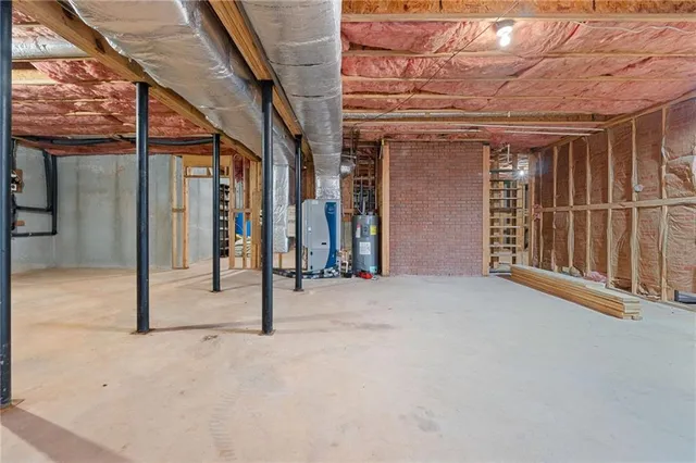 $2,200,000 | 8467 Hearn Road, Chattahoochee Hills, GA 30268