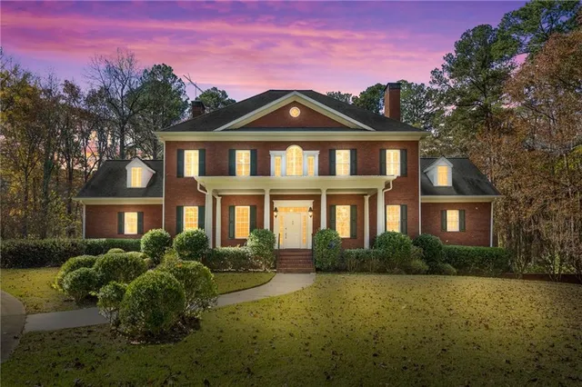 $2,200,000 | 8467 Hearn Road, Chattahoochee Hills, GA 30268
