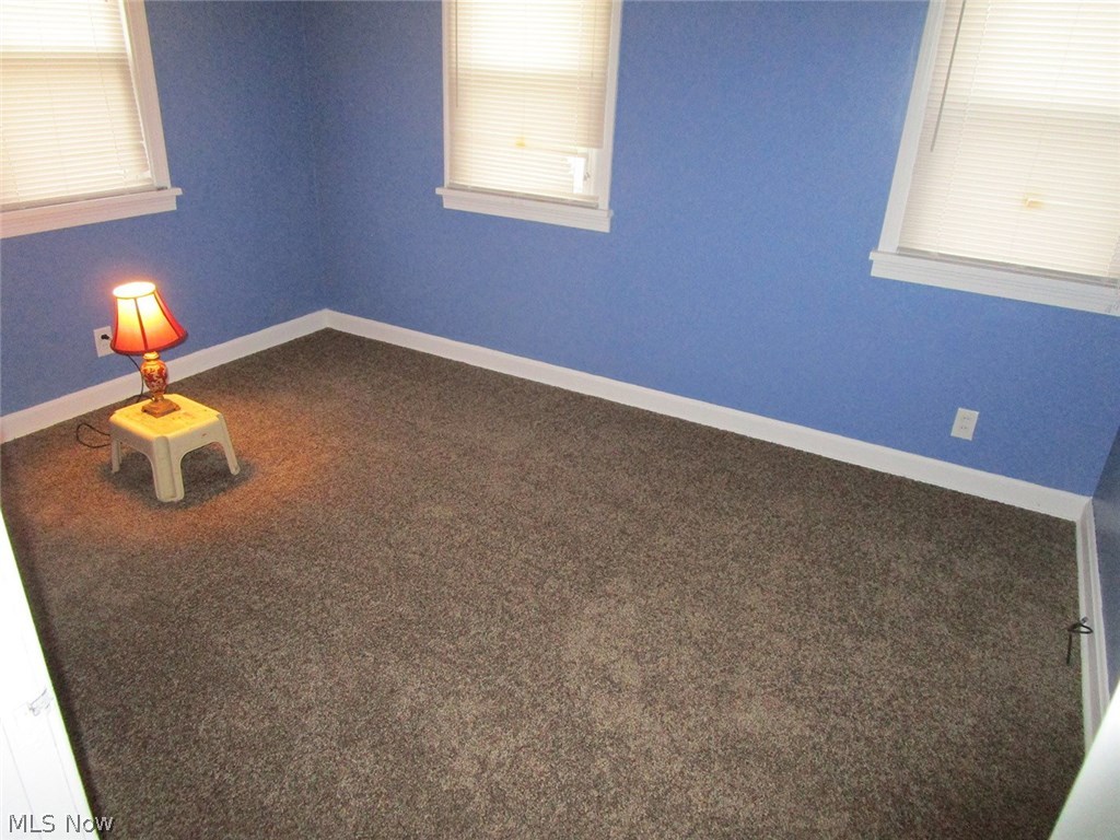6818 Navarre Road Southwest Massillon, OH 44646 - Photo 9 of 15