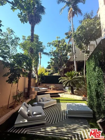 $5,200 | 2066 Glencoe Way, Los Angeles, CA 90068