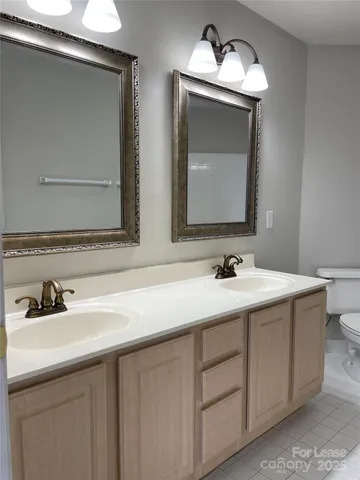 $1,750 | 1329 Torrence Circle, Davidson, NC 28036