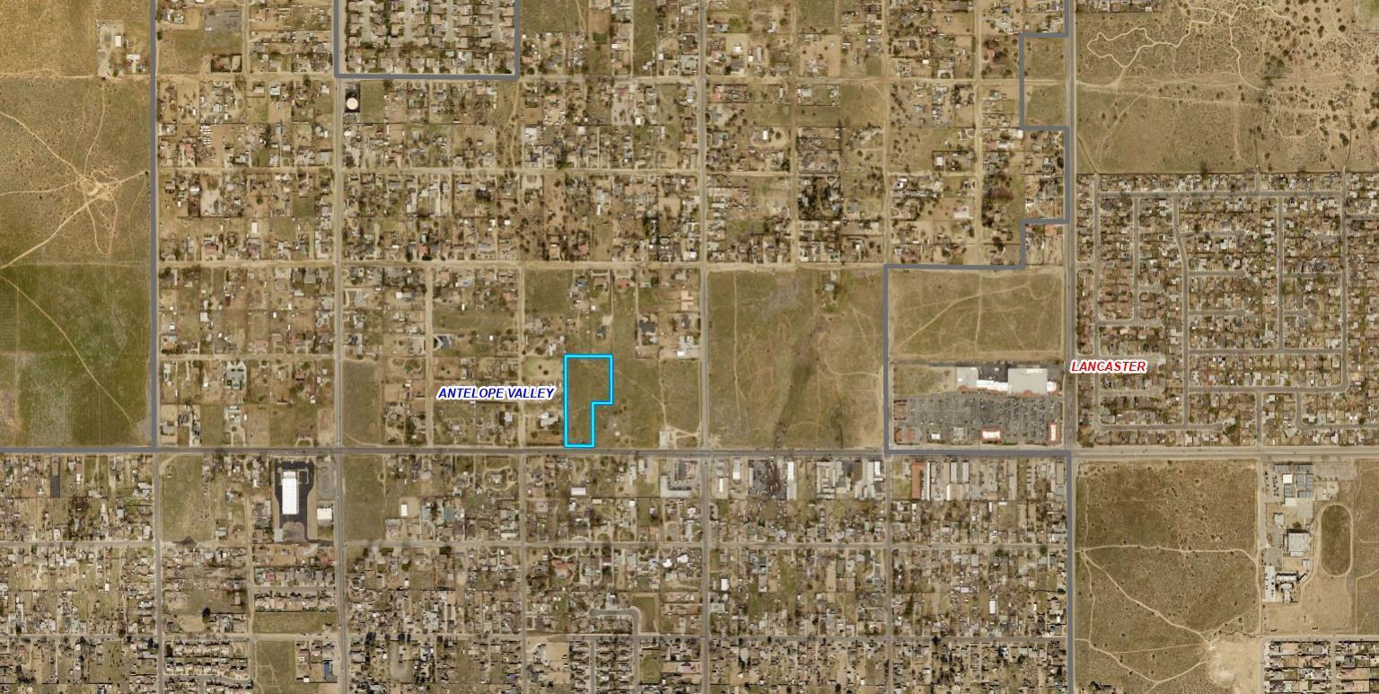 Ave L Vic 46th Street West Lancaster, CA 93536 - Photo 3 of 10 a bathroom with shower