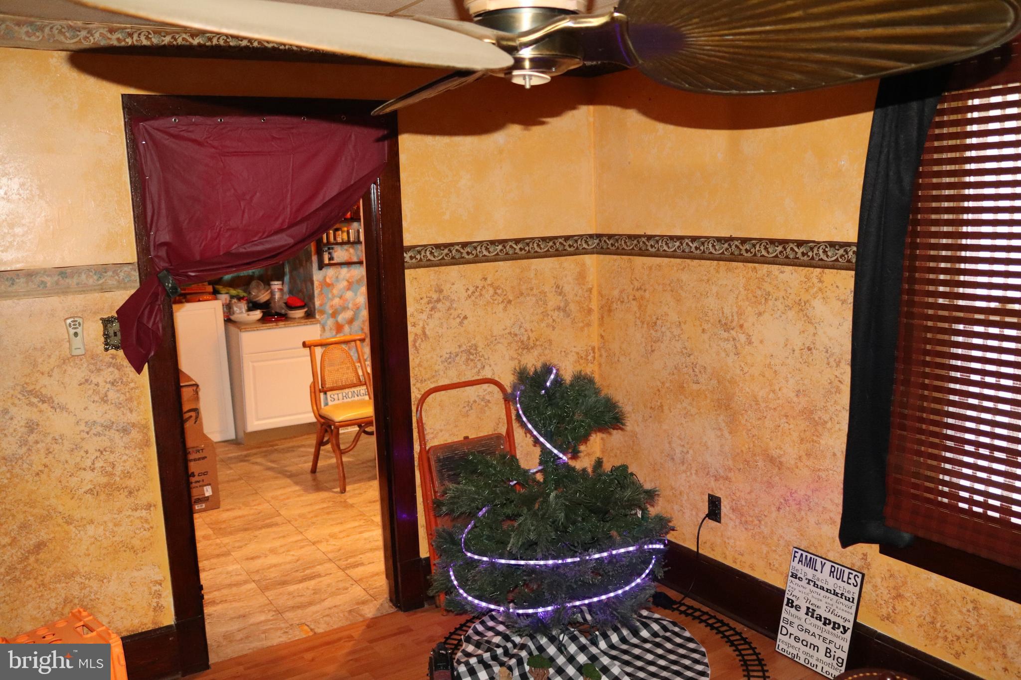 200 Union Street Salem, NJ 08079 - Photo 16 of 26 a outdoor view with sitting space