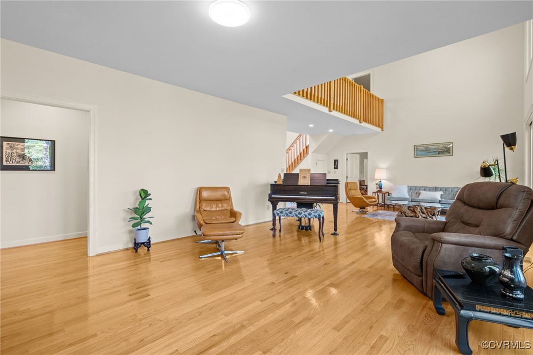 108 Conies Run Williamsburg, VA 23185 - Photo 21 of 50 a living room with furniture and wooden floor