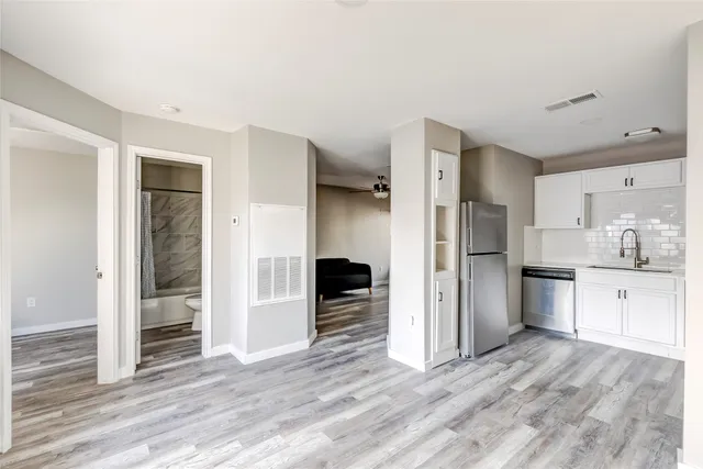 $1,550 | 1740 Timber Ridge Road, Unit 136, Austin, TX 78741