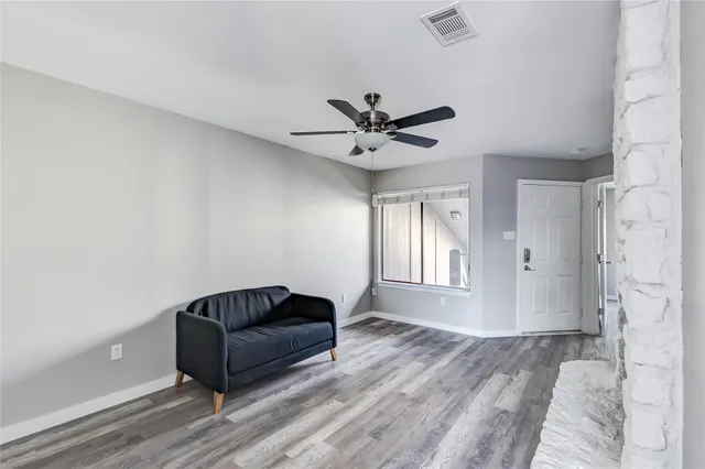 $1,550 | 1740 Timber Ridge Road, Unit 136, Austin, TX 78741