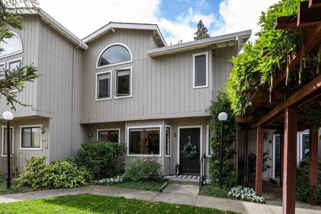 $1,998,000 | 269 Bush Street, Unit C, Mountain View, CA 94041