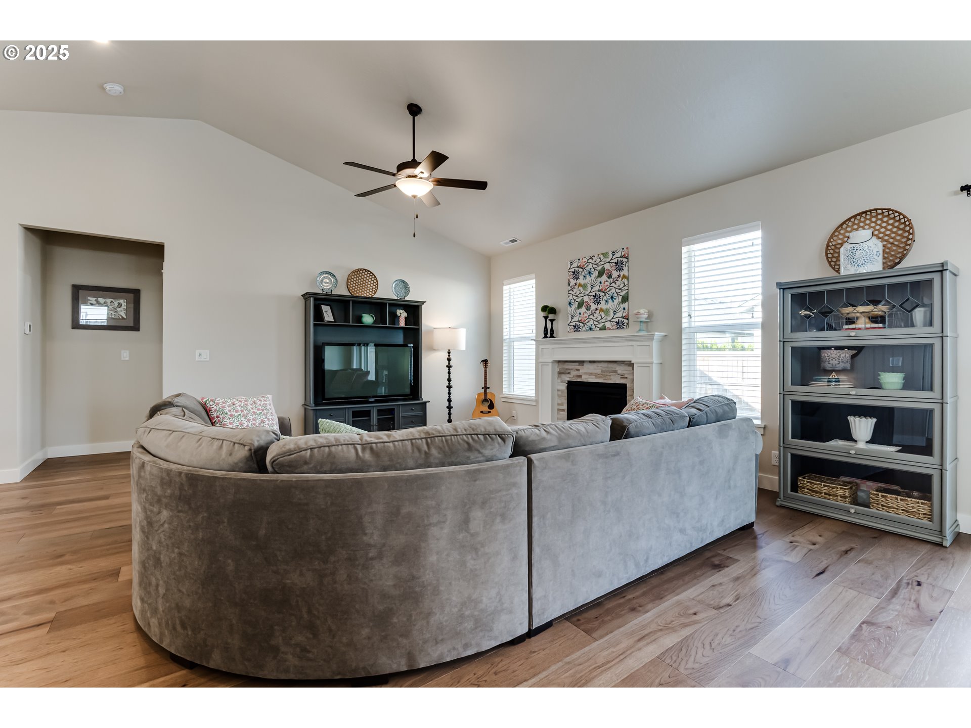 3266 Mountain Crk Lane Springfield, OR 97478 - Photo 11 of 42 a living room with furniture and a fireplace