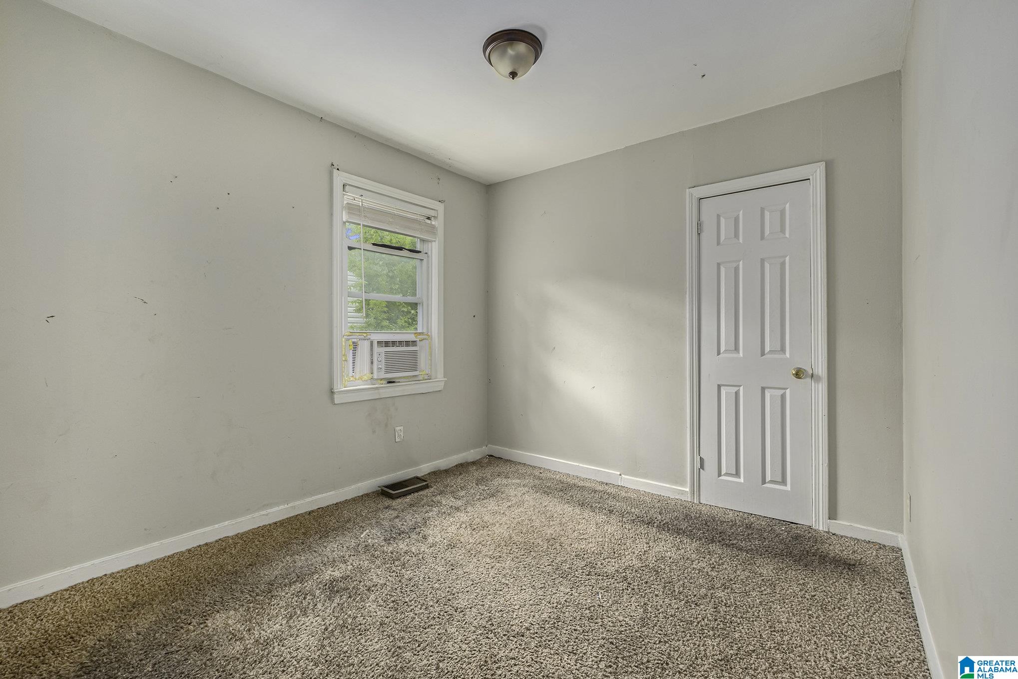 118 Woodward Road Birmingham, AL 35228 - Photo 12 of 16