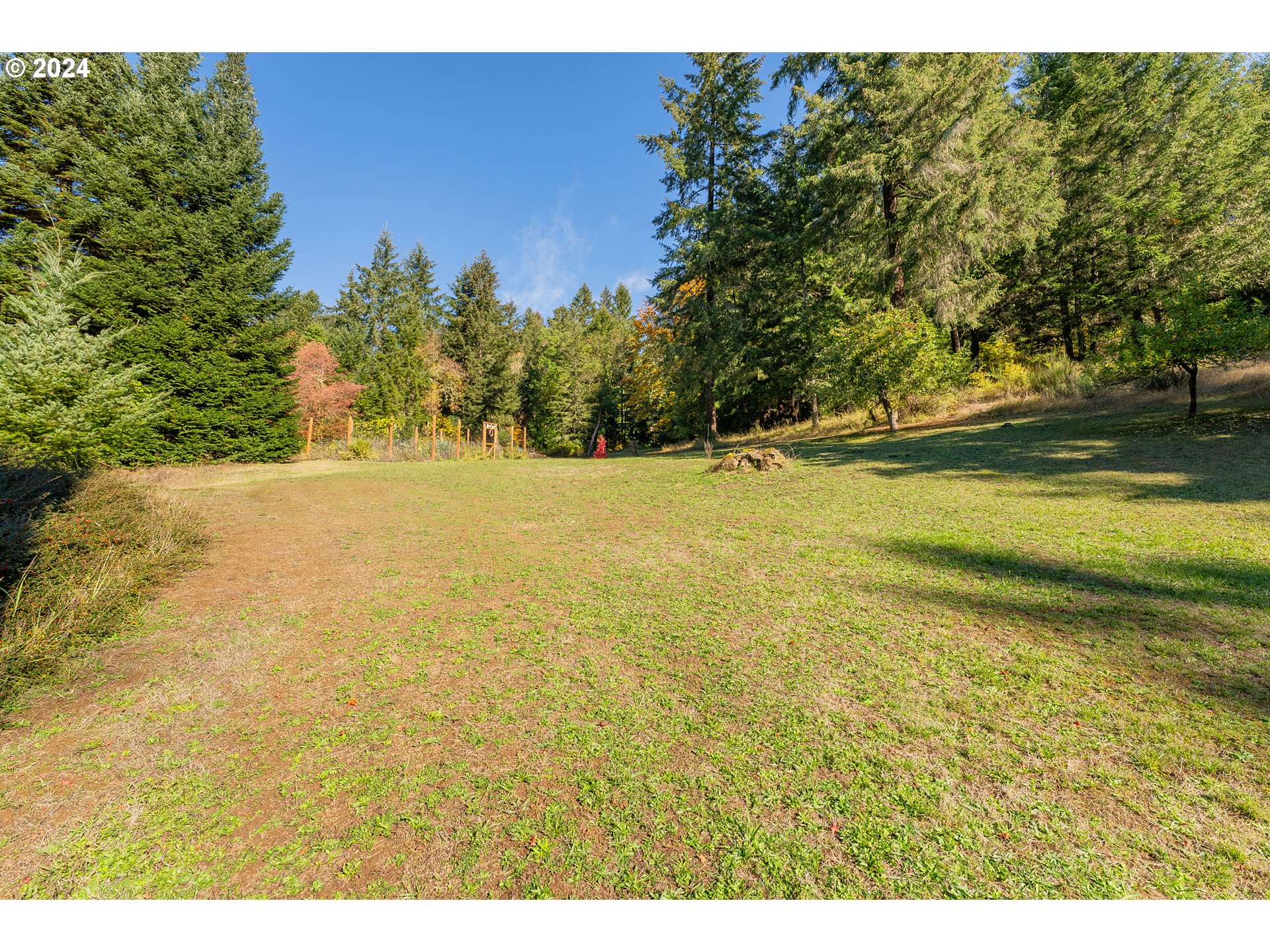 896 Troy Road Oakland, OR 97462 - Photo 40 of 48 Gallery Image 40