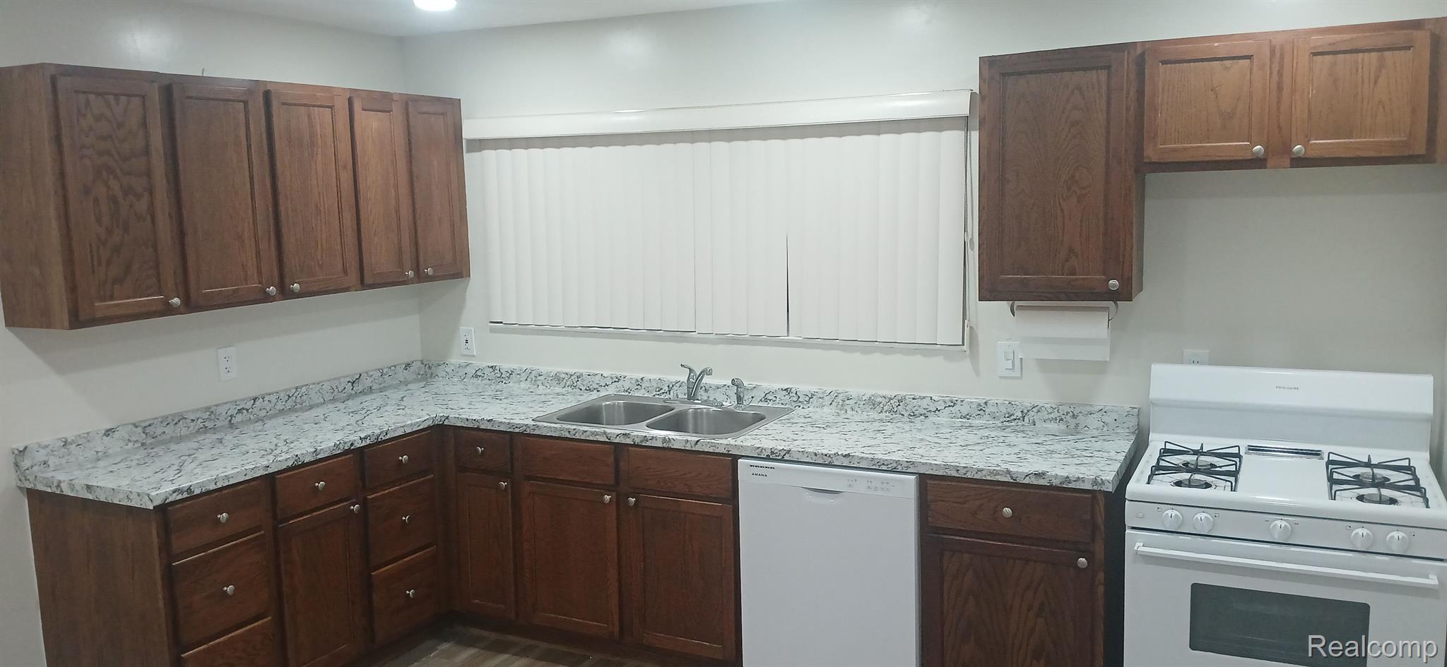 31745 Beverly Road Romulus, MI 48174 - Photo 22 of 70 Gallery Image 22