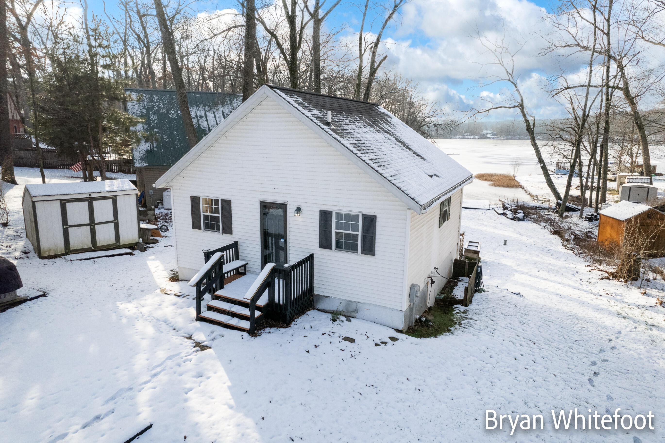 5940 McKibbin Road Delton, MI 49046 - Photo 3 of 60 5940 McKibben Rd, Delton, MI 49046-3