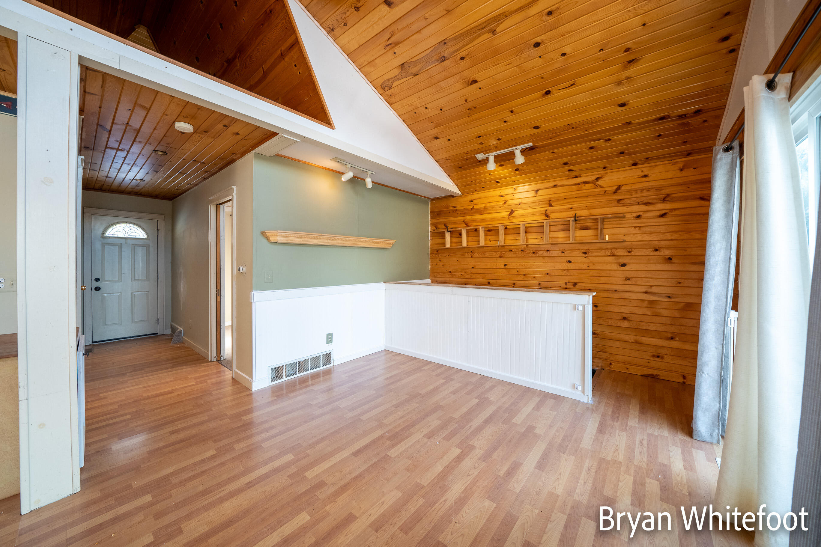 5940 McKibbin Road Delton, MI 49046 - Photo 8 of 60 5940 McKibben Rd, Delton, MI 49046-8