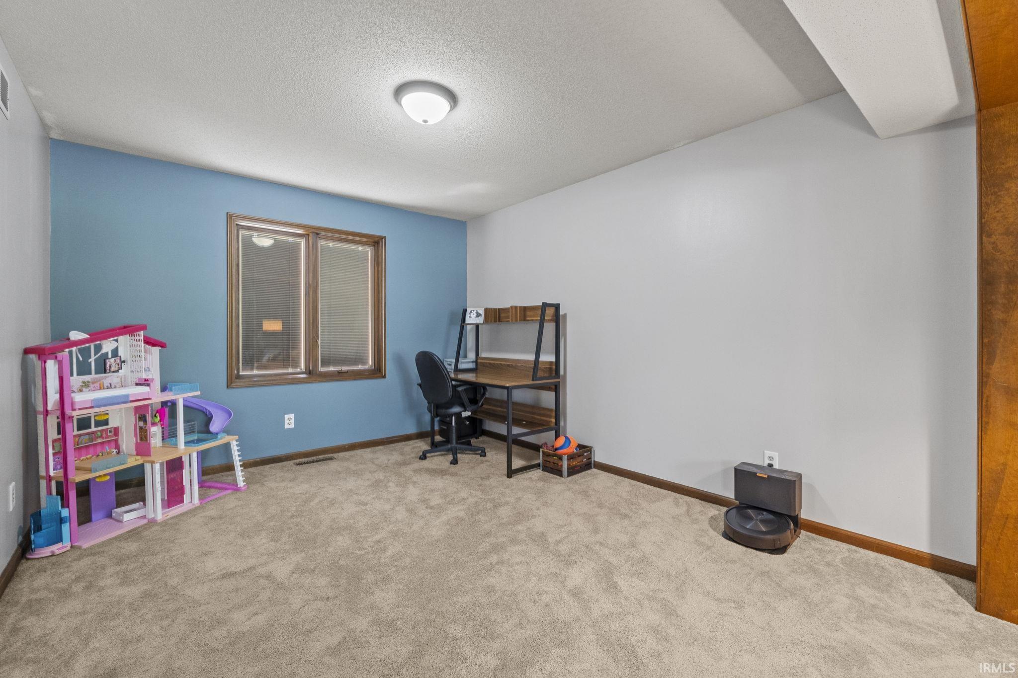 1214 Timberlake Trail Fort Wayne, IN 46804 - Photo 16 of 36