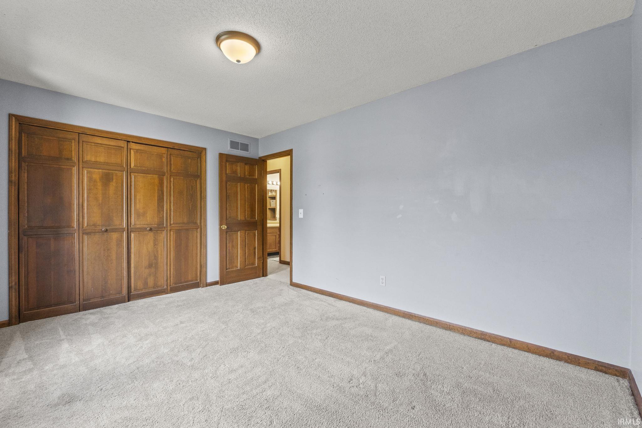 1214 Timberlake Trail Fort Wayne, IN 46804 - Photo 20 of 36