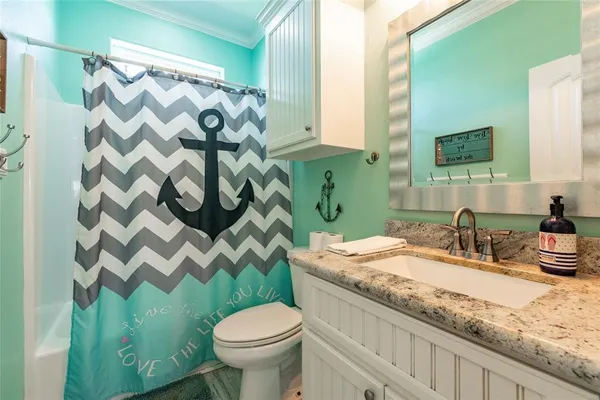 $3,000 | 987 Surf Crystal Beach, Crystal Beach, TX 77650