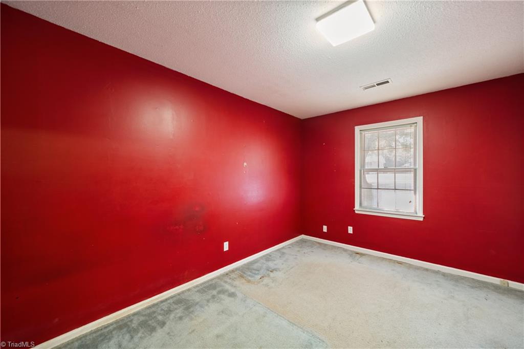 9241 Sahabi Road Kernersville, NC 27284 - Photo 12 of 25 Bedroom